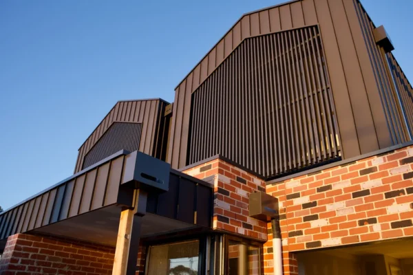 Nailstrip vs. Standing Seam