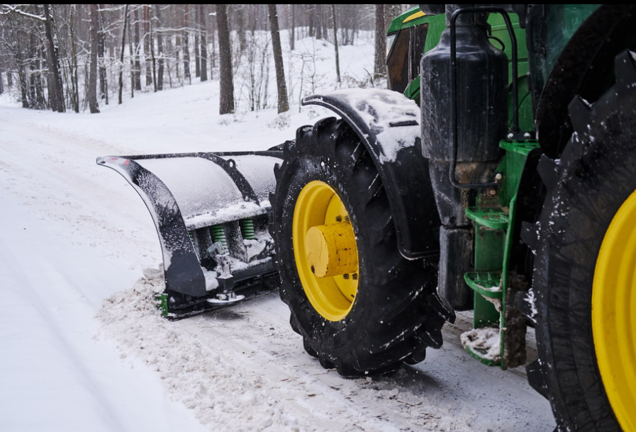 A Detail Guide to Commercial Snow Plowing in Fredericton
